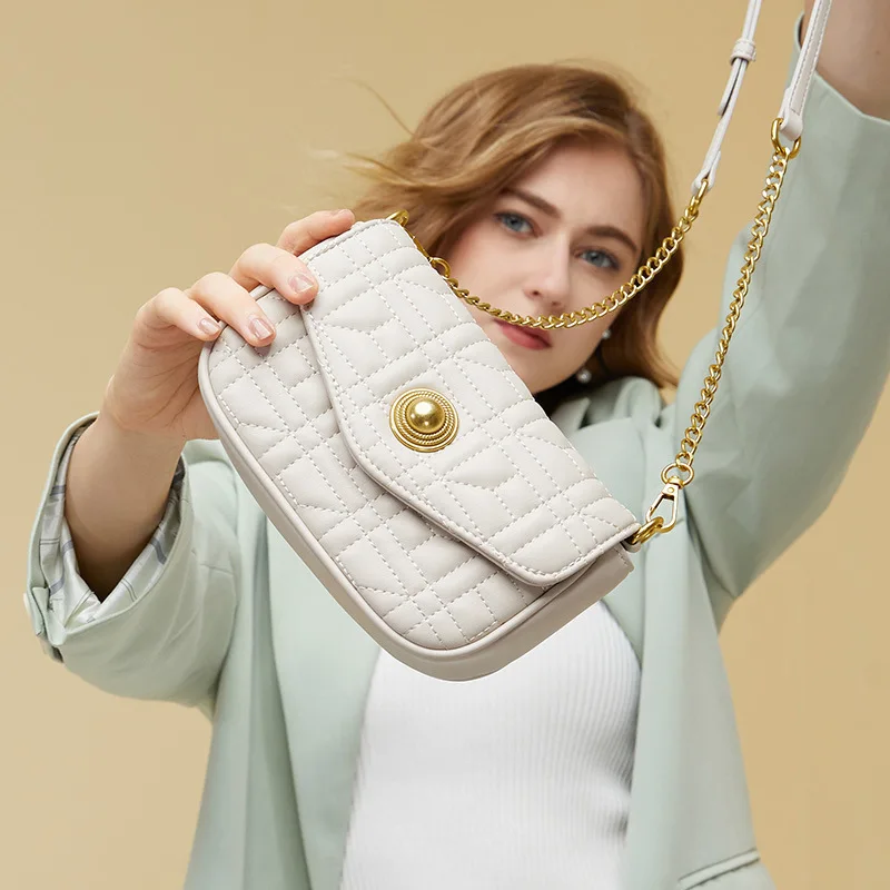 Sheepskin Leather Fashion Chain Purse Lady Party Wedding Clutch Purse Women Evening Clutch Bag Designer Evening Handbag Hand Bag, Multi printed
Sheepskin Leather Fashion Chain Purse Lady Party Wedding Clutch Purse Women Evening Clutch Bag Designer Evening Handbag Hand Bag, Multi printed