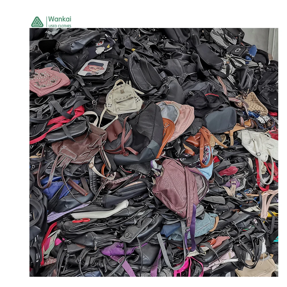 The Weight Of The Mixed Package Is From 45 Kg To 100 Kg Second Bag Used, Mixed color
The Weight Of The Mixed Package Is From 45 Kg To 100 Kg Second Bag Used, Mixed color