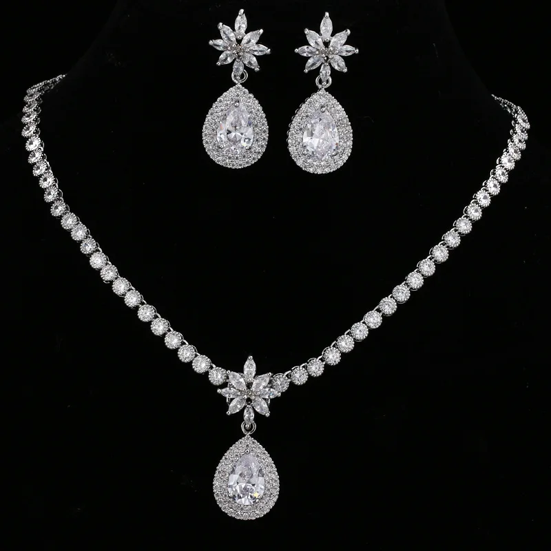 Temperament Flower Water Drop Zircon Suit Bridal Wedding Wome Zircon Necklace Jewelry Set, As picture show
Temperament Flower Water Drop Zircon Suit Bridal Wedding Wome Zircon Necklace Jewelry Set, As picture show