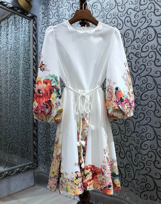 New 2021 Summer Hot Sale Dress High Quality Women Colorful Flower Print String Belt Deco Lantern Sleeve Casual Vintage Dresses 
New 2021 Summer Hot Sale Dress High Quality Women Colorful Flower Print String Belt Deco Lantern Sleeve Casual Vintage Dresses