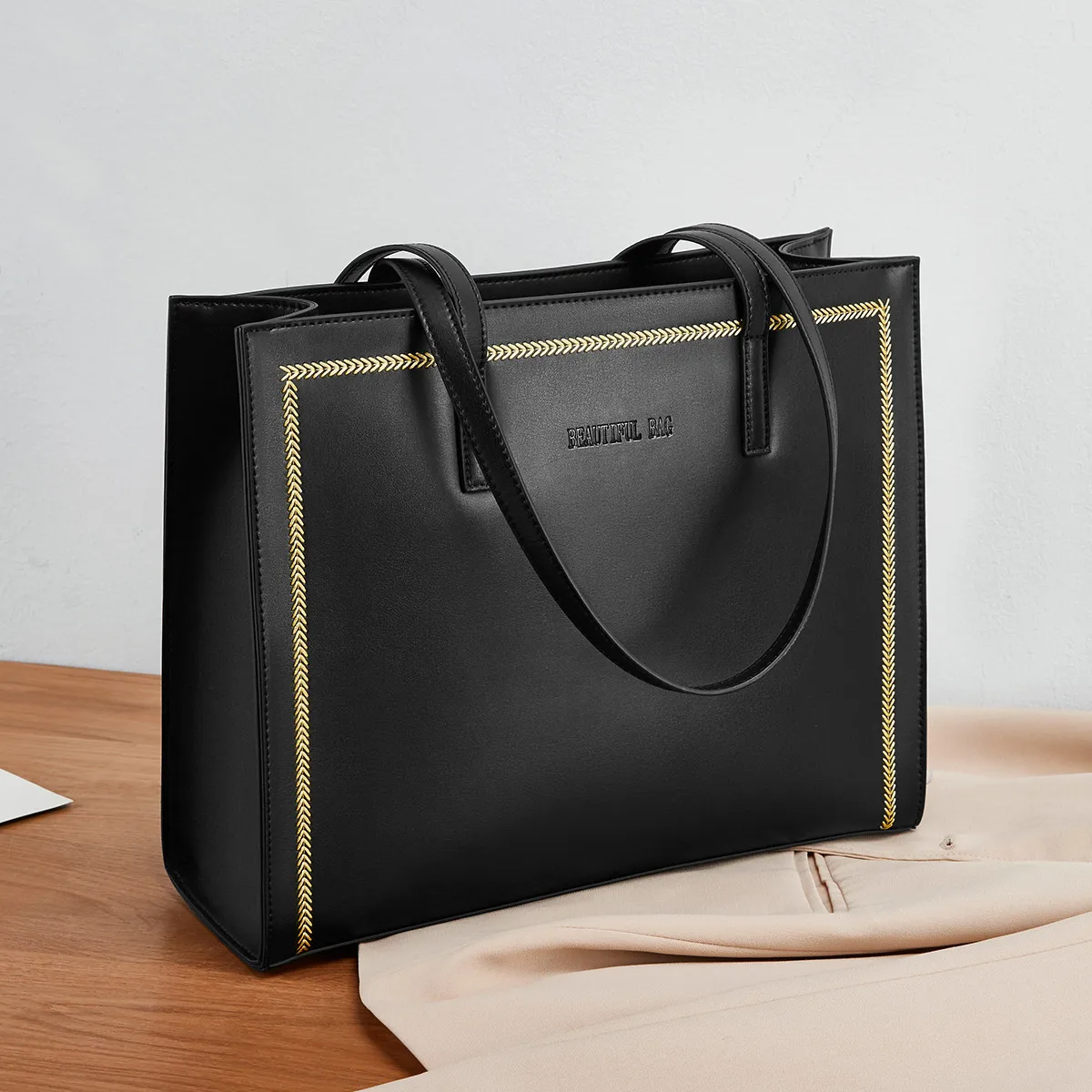 China best supplier square tote shoulder hand bag elegance embroidery big purses and leather handbags 2021
China best supplier square tote shoulder hand bag elegance embroidery big purses and leather handbags 2021