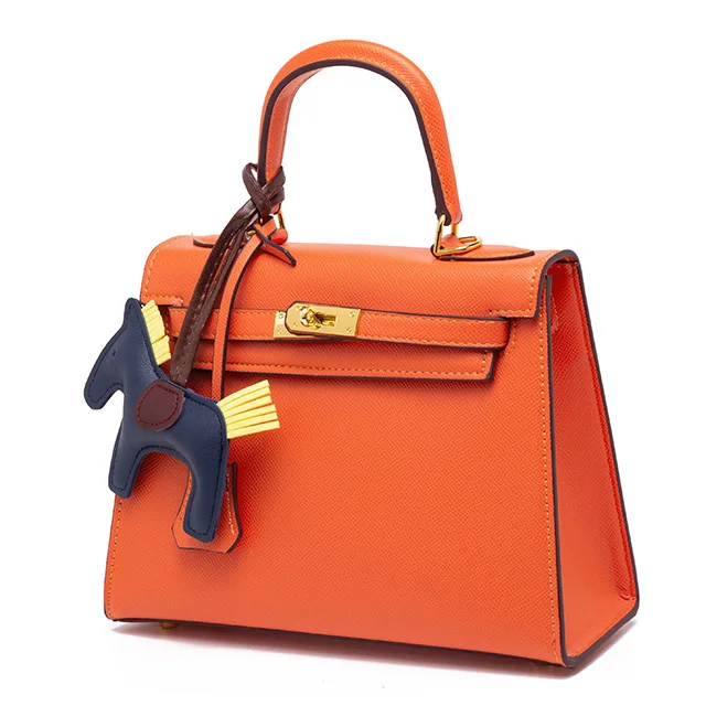 Small Crossbody Bags Shoulder Bag for Women Stylish Ladies Messenger Bags Purse and Handbags Wallet with Silk Scarf, Customized color
Small Crossbody Bags Shoulder Bag for Women Stylish Ladies Messenger Bags Purse and Handbags Wallet with Silk Scarf, Customized color