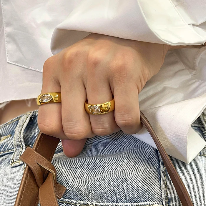 3 Designs Square Clear Cubic Zircon Stainless Steel Ring Oval Eye 18K Gold Plated Rings Vintage Minimalist Wedding Jewelry 2021
3 Designs Square Clear Cubic Zircon Stainless Steel Ring Oval Eye 18K Gold Plated Rings Vintage Minimalist Wedding Jewelry 2021