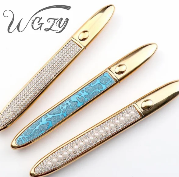 2021 waterproof smooth sticky liquid tube rose gold eyeliner lash glue eyelashes pen
2021 waterproof smooth sticky liquid tube rose gold eyeliner lash glue eyelashes pen