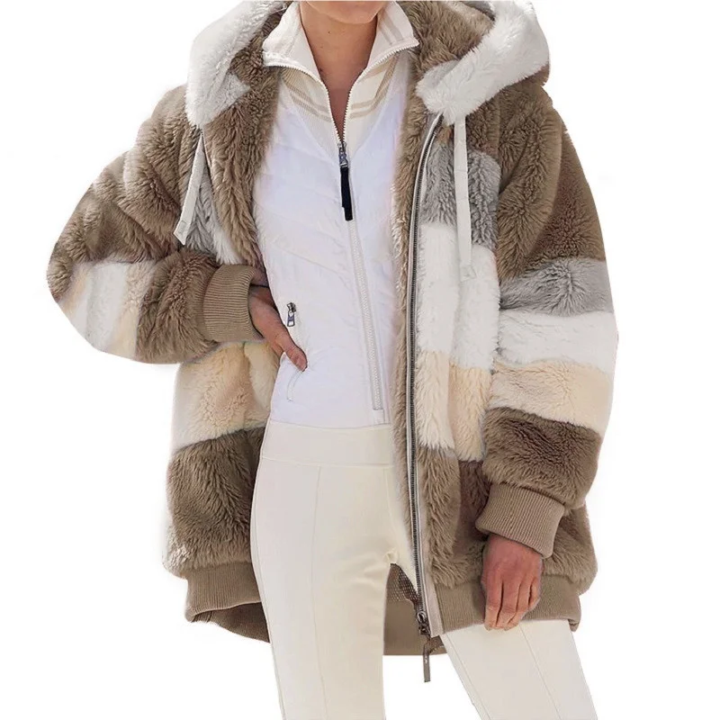 wholesale Super Popular Winter Coat Jacket Women Best Quality Faux Fox Fur Coat trendy Short Style fake fur coat for Lady
wholesale Super Popular Winter Coat Jacket Women Best Quality Faux Fox Fur Coat trendy Short Style fake fur coat for Lady