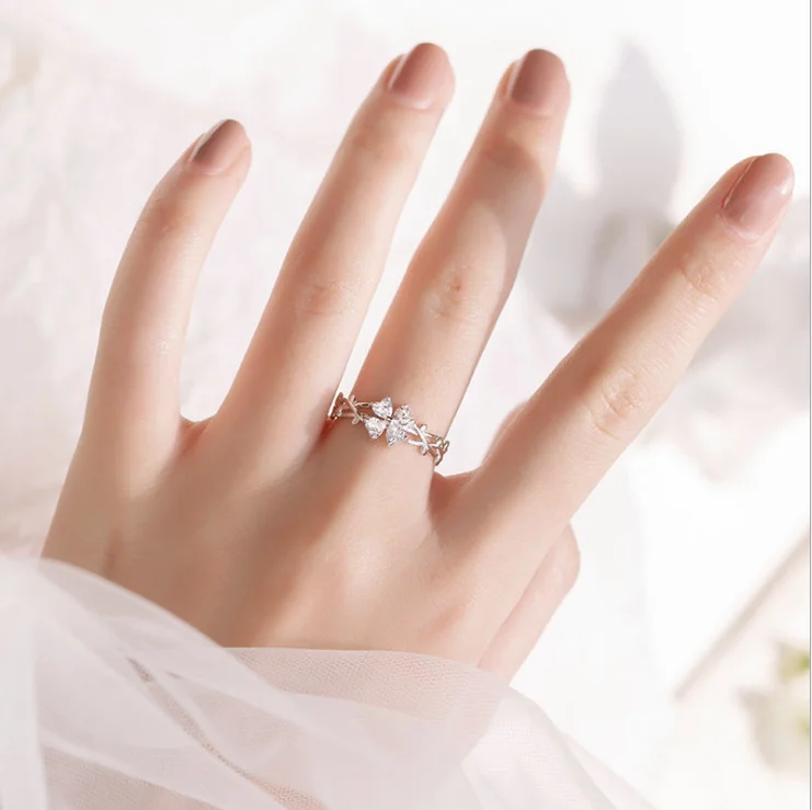 Four leaf clover ring female fashion minority design cold wind opening light luxury personality ring
Four leaf clover ring female fashion minority design cold wind opening light luxury personality ring