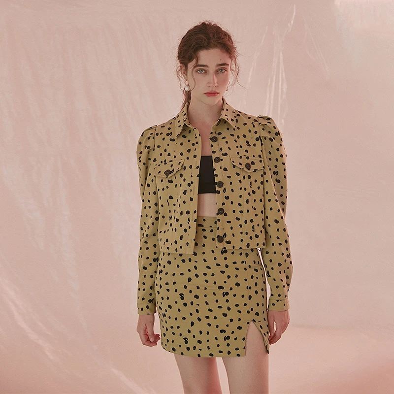 Summer sets for women clothing stylish fashionable custom 2 piece short skirt and top set, Customized color
Summer sets for women clothing stylish fashionable custom 2 piece short skirt and top set, Customized color
