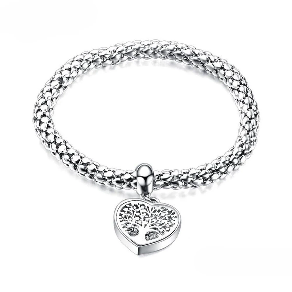 HPXmas 2021 trendy heart hand bracelet silver hand bracelet simple design charm for women gift party wedding wholesale, Picture shows
HPXmas 2021 trendy heart hand bracelet silver hand bracelet simple design charm for women gift party wedding wholesale, Picture shows