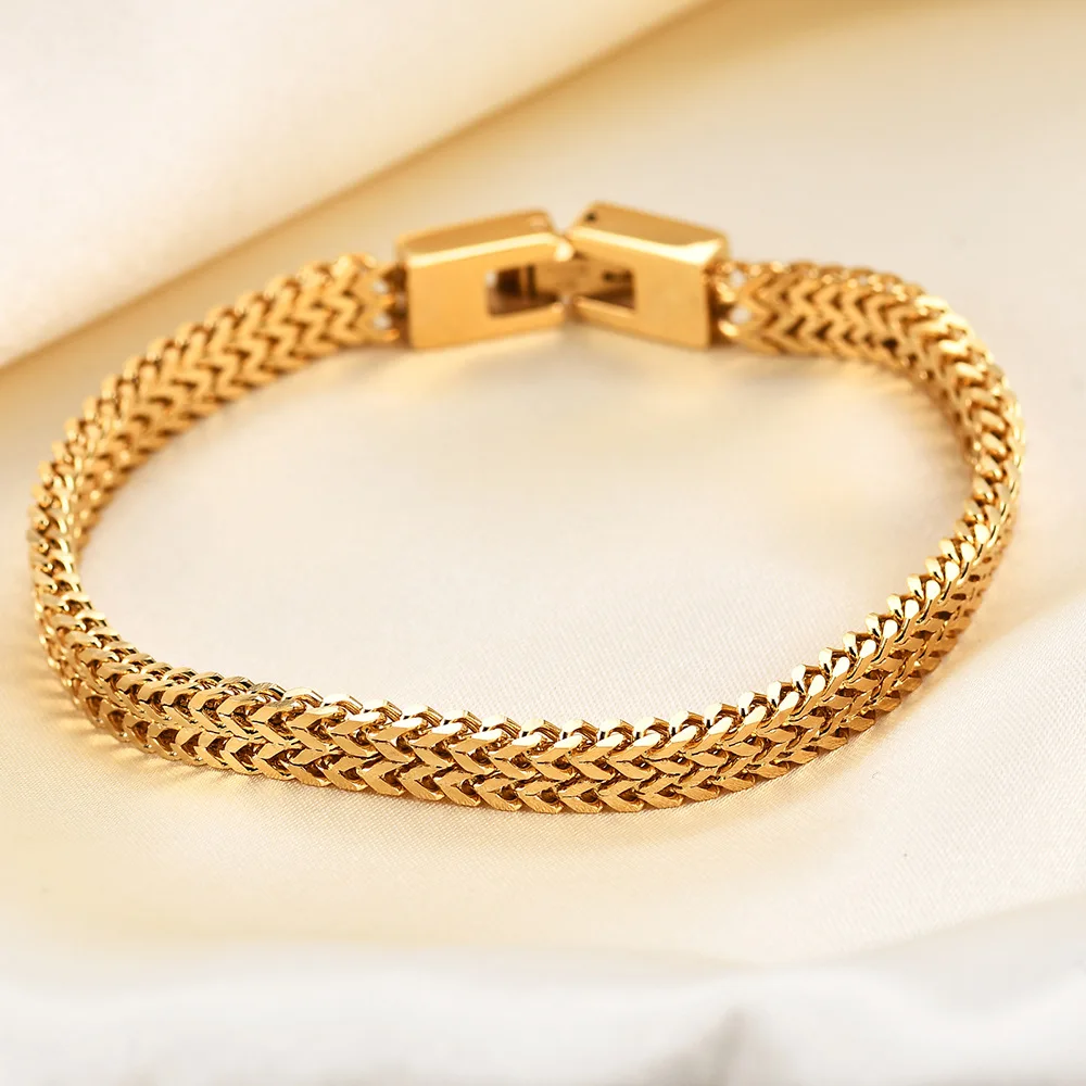 Trend Male Hip-hop RapHap Bracelet Stainless Steel Plated Gold Snake Chain Men's Fashion Personality Titanium Steel Bracelet
Trend Male Hip-hop RapHap Bracelet Stainless Steel Plated Gold Snake Chain Men's Fashion Personality Titanium Steel Bracelet