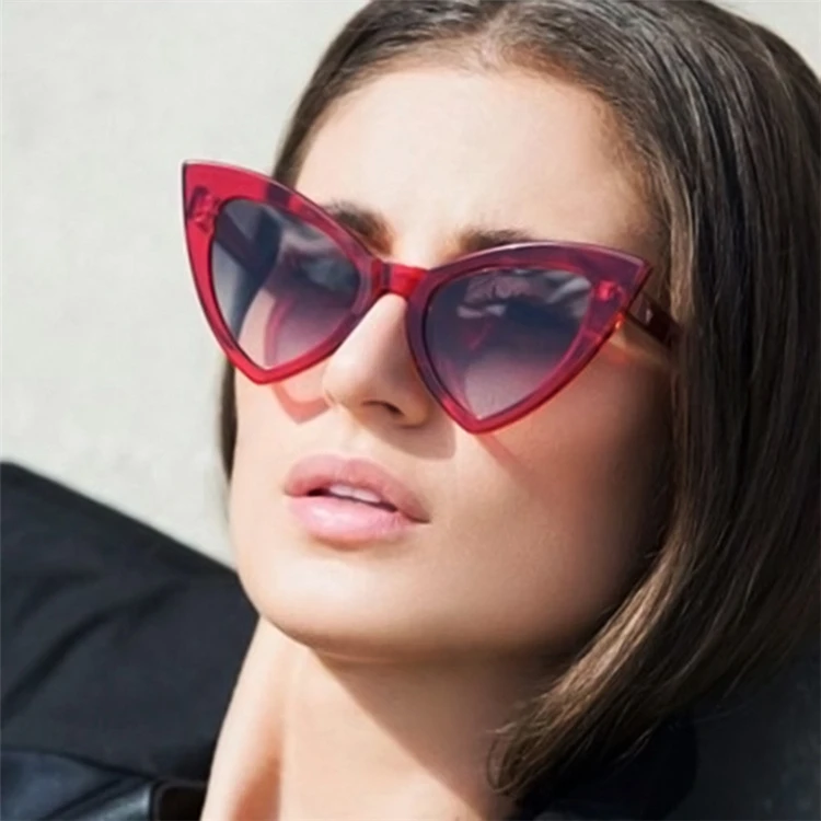 2021 Fashion Sexy Red Cateye Sunglasses Shades Women Designer Retro Cat Eye Sun Glasses Women, As pictures or customized color
2021 Fashion Sexy Red Cateye Sunglasses Shades Women Designer Retro Cat Eye Sun Glasses Women, As pictures or customized color