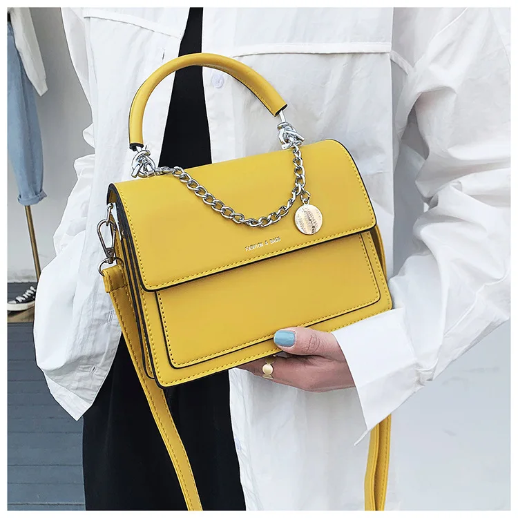 OEM Squared fashion cross-body bags women luxury handbags ladies shoulder leather messenger bag for women 2021
OEM Squared fashion cross-body bags women luxury handbags ladies shoulder leather messenger bag for women 2021