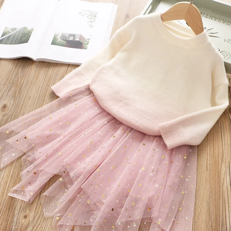 B23420A Autumn children's gradient color sweater Korean style little girl irregular skirt clothing set
B23420A Autumn children's gradient color sweater Korean style little girl irregular skirt clothing set