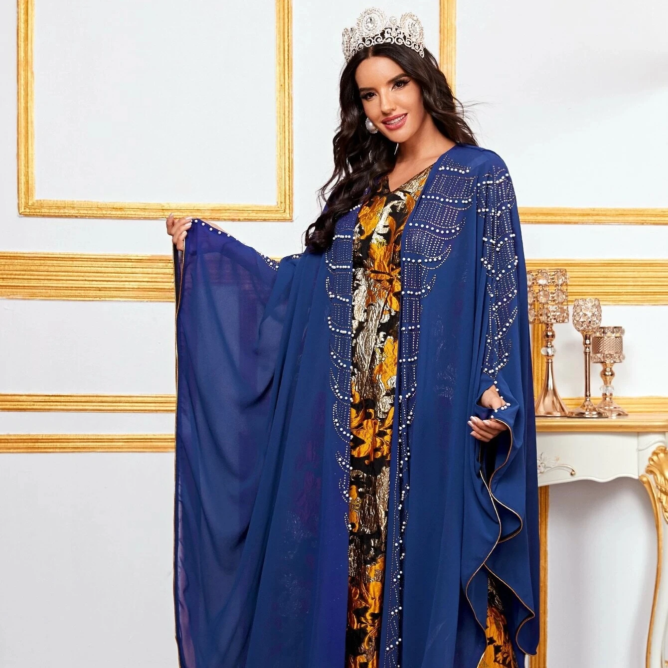 2021 Dubai & Muslims high quality new arrivals rhinestone pearl arab style flare sleeve women plus size robe, Picture color
2021 Dubai & Muslims high quality new arrivals rhinestone pearl arab style flare sleeve women plus size robe, Picture color