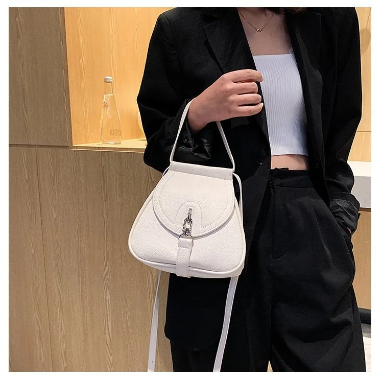 Luxury Brand Origin Leather Latest Fashion Dinner Woman Handbag For Lady Woman Own Logo
Luxury Brand Origin Leather Latest Fashion Dinner Woman Handbag For Lady Woman Own Logo