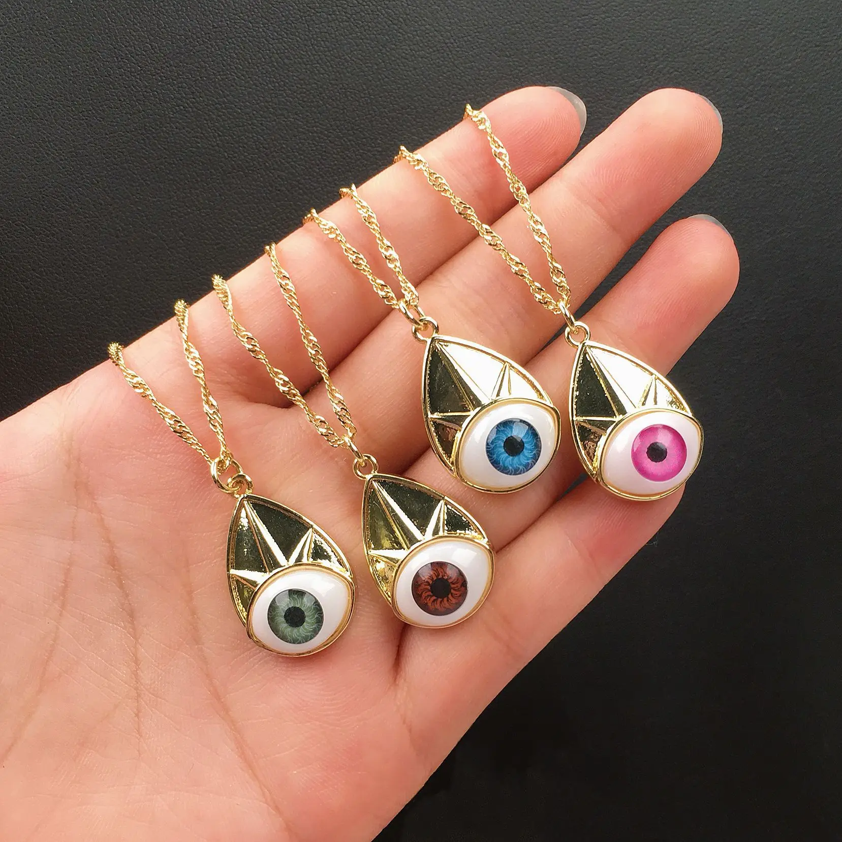 Ethnic Style Gold Plating Resin Evil Eyes Pendant Necklace Geometric Water Drop Shape Devil Eye Necklace
Ethnic Style Gold Plating Resin Evil Eyes Pendant Necklace Geometric Water Drop Shape Devil Eye Necklace