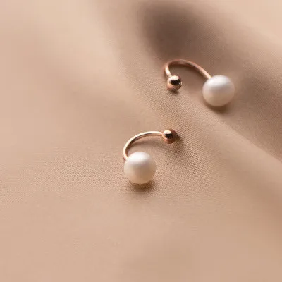 Geometric Women Jewelry Sterling Silver C Shape Earring Piercing 925 Silver C Pearl Earring
Geometric Women Jewelry Sterling Silver C Shape Earring Piercing 925 Silver C Pearl Earring