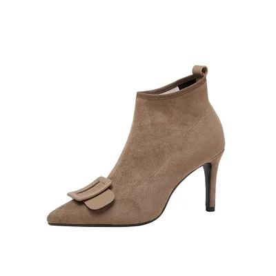 Wholesale 2021 Korean Winter Womens Suede Ankle Boots Solid Color Point Toe High-heel Ankle Boots for Ladies
Wholesale 2021 Korean Winter Womens Suede Ankle Boots Solid Color Point Toe High-heel Ankle Boots for Ladies