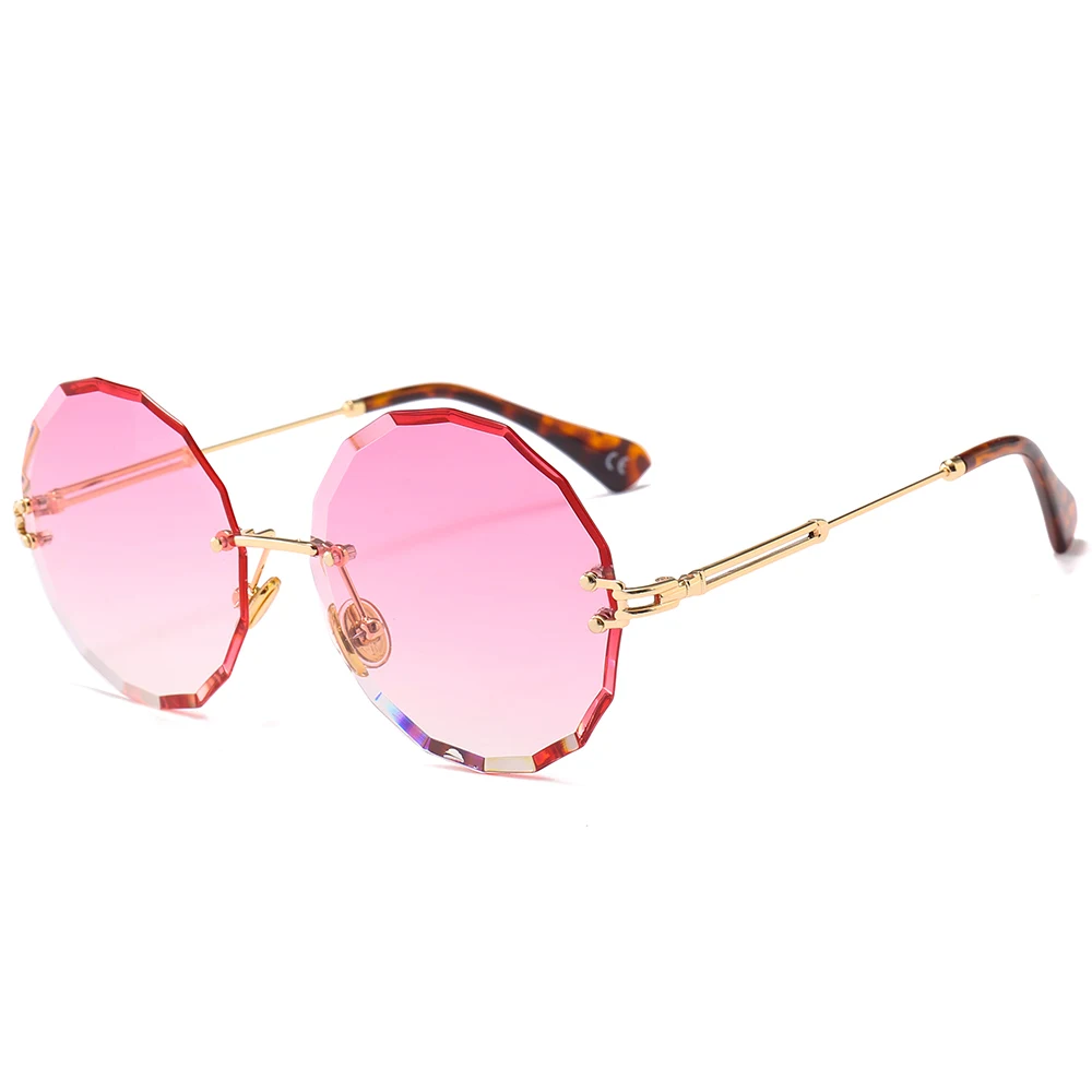 A18604 Round frameless lace cutting uv400 Driving fashion sunglasses Factory direct sale women sunglasses 2021, Picture colors
A18604 Round frameless lace cutting uv400 Driving fashion sunglasses Factory direct sale women sunglasses 2021, Picture colors