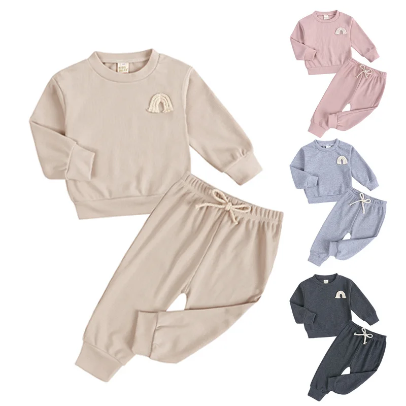 Round neck rainbow embroidered long-sleeved trousers baby pit strip suit children two-piece kids clothing, Picture shows
Round neck rainbow embroidered long-sleeved trousers baby pit strip suit children two-piece kids clothing, Picture shows