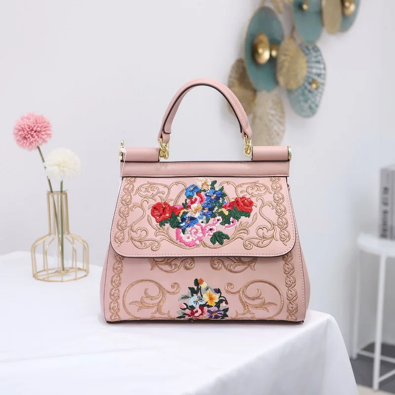 High Quality Fashion New Female Vintage Purses and Handbags PU Shoulder Bag Embroidered Lady Crossbody Tote Bag, White/black/pink/blue/red/beige
High Quality Fashion New Female Vintage Purses and Handbags PU Shoulder Bag Embroidered Lady Crossbody Tote Bag, White/black/pink/blue/red/beige