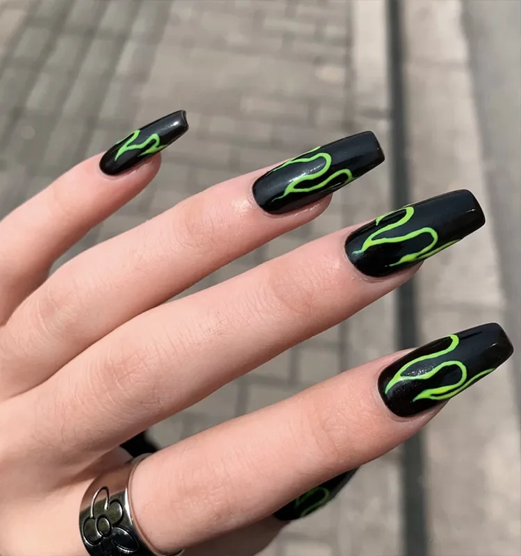 Long green flame Ballerina press on nails whole sale coffin trendy press on nails ready to ship press on nails
Long green flame Ballerina press on nails whole sale coffin trendy press on nails ready to ship press on nails