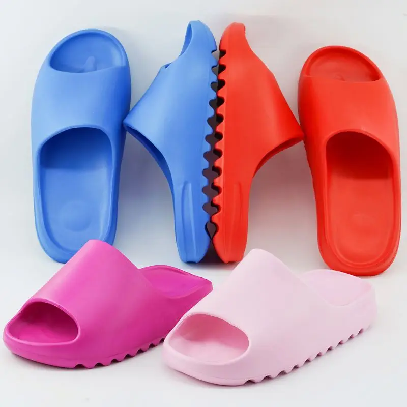 Original High Quality Slippers Custom LOGO Brand Sandals Men Flat Yeezy Slides Shoes Women Slippers Beach Ladies Yeezy Slippers, Green,black,beige
Original High Quality Slippers Custom LOGO Brand Sandals Men Flat Yeezy Slides Shoes Women Slippers Beach Ladies Yeezy Slippers, Green,black,beige