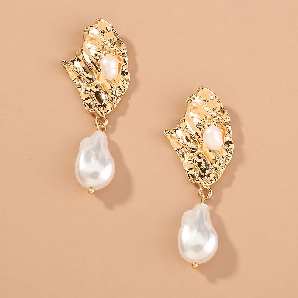 Baroque Pearl Pendant Earrings With Natural Freshwater Rice Beads And Irregular Alloy Ear Hooks
Baroque Pearl Pendant Earrings With Natural Freshwater Rice Beads And Irregular Alloy Ear Hooks