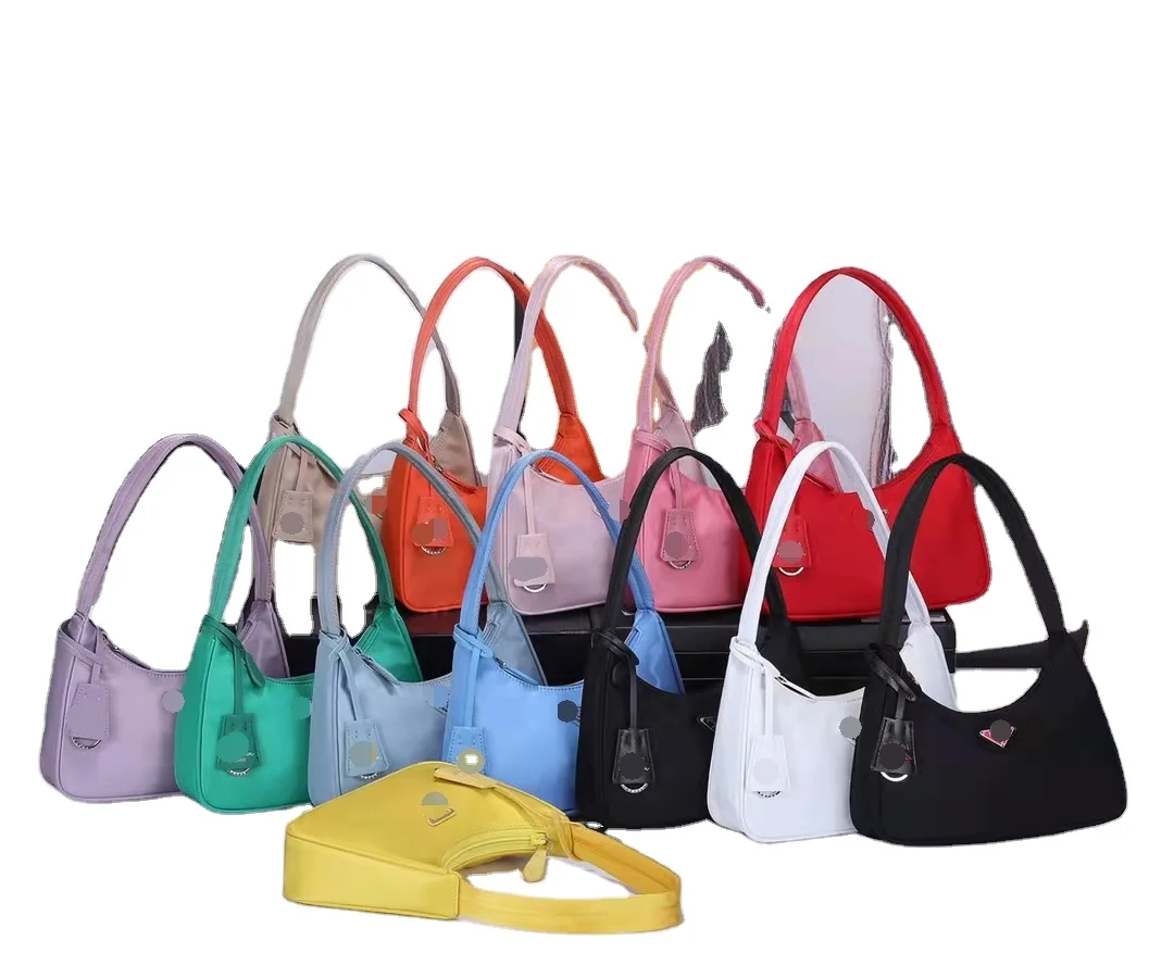 PP new shoulder bag versatile simple luxury high-end leisure atmosphere light solid color women's bag
PP new shoulder bag versatile simple luxury high-end leisure atmosphere light solid color women's bag