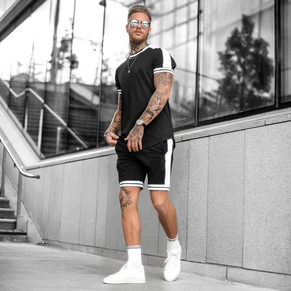 Hot sale sweat suit men sweatsuit slim fit tracksuits training wear men short sets 2021
Hot sale sweat suit men sweatsuit slim fit tracksuits training wear men short sets 2021