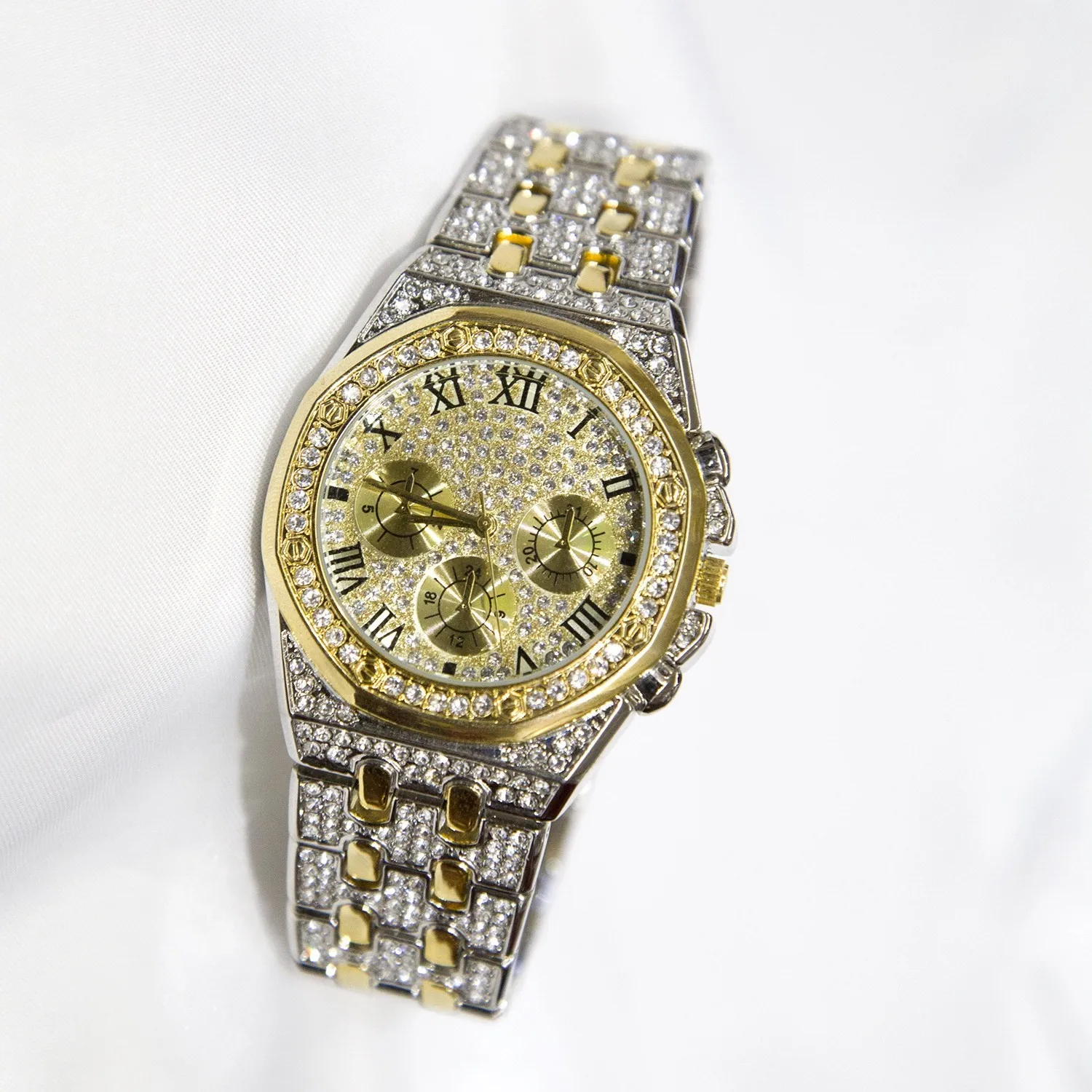 

Luxury Wristwatches Diamond Watches Gold Watch Bands Iced Out PP Watch