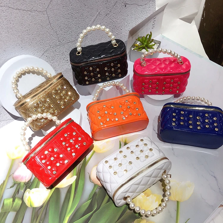 Fashion diamond shoulder bag chain box jelly bag luxury handbag, White, red, blue, black, orange, rose red, gold
Fashion diamond shoulder bag chain box jelly bag luxury handbag, White, red, blue, black, orange, rose red, gold