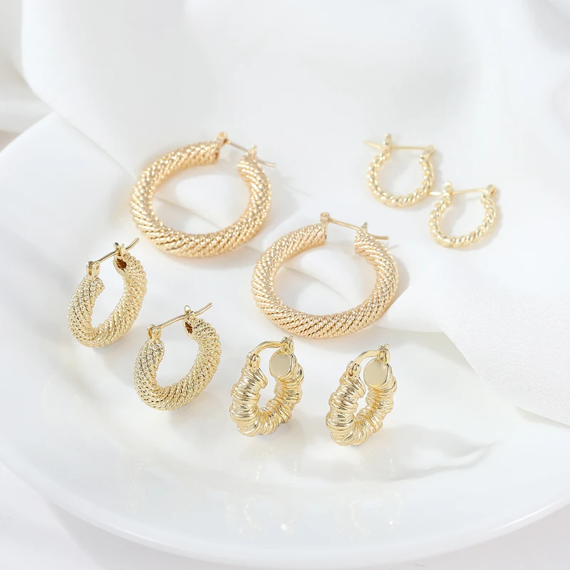 

High Fashion Womens Jewellery Chunky 14K Gold Textured Hoop Earrings for Women Girls