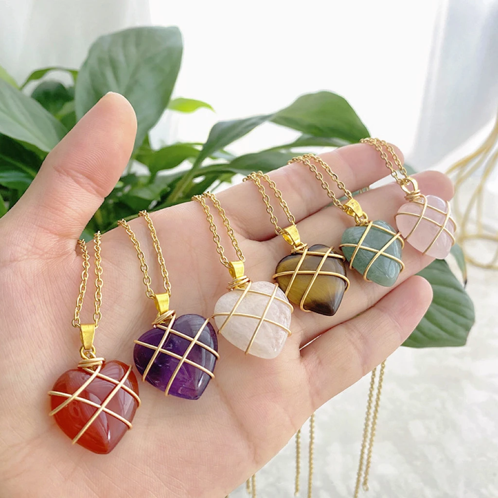 G2069 Jewelry Crystal Quartz Gemstone Necklaces Wire Wrap Heart Natural Stone Necklace
G2069 Jewelry Crystal Quartz Gemstone Necklaces Wire Wrap Heart Natural Stone Necklace