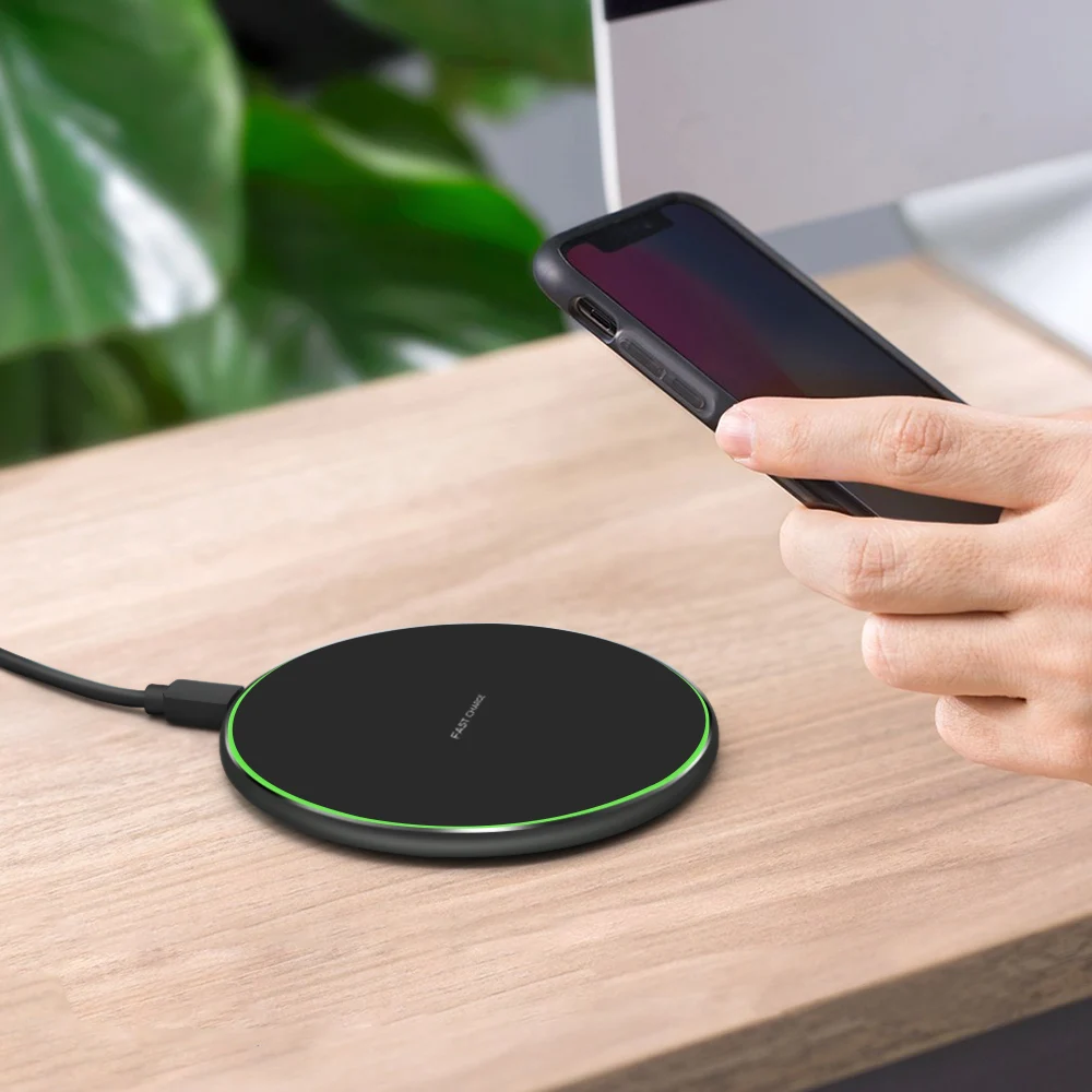 Desktop 10W Qi Fast Charging Pad Universal Mobile Phone Wireless Charger, Black/white or custom
Desktop 10W Qi Fast Charging Pad Universal Mobile Phone Wireless Charger, Black/white or custom