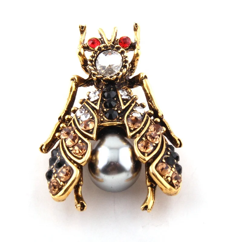 Alloy Men Brooch Wholesale Metal Cucaracha Women Pearl Brown Rhinestone Animal brooch
Alloy Men Brooch Wholesale Metal Cucaracha Women Pearl Brown Rhinestone Animal brooch