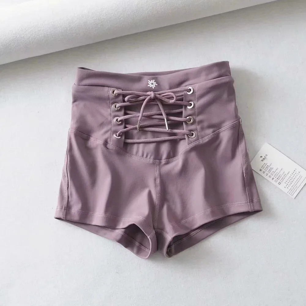 2019 European and American hot sale pant leash yoga shorts buttock lift tight abdominal fitness hot bottom
2019 European and American hot sale pant leash yoga shorts buttock lift tight abdominal fitness hot bottom