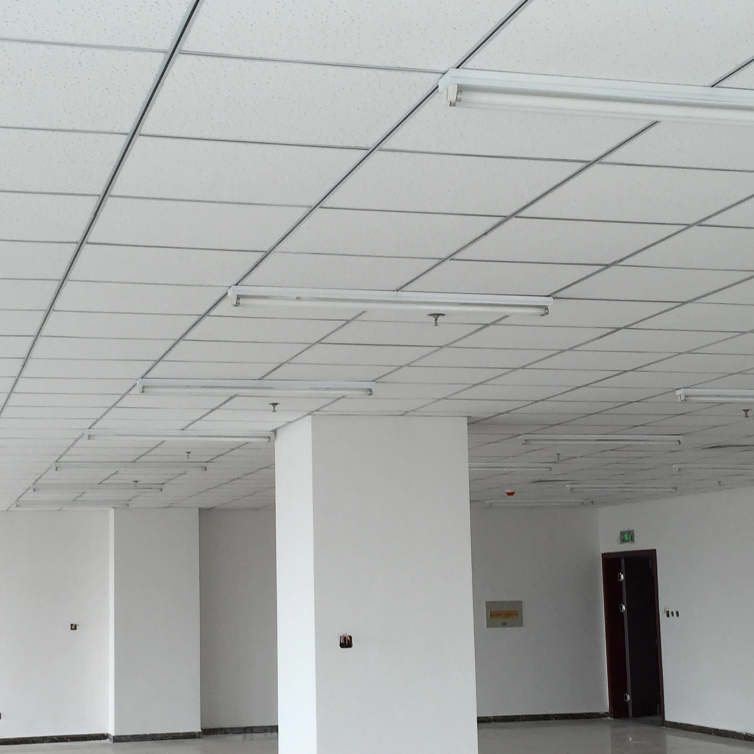 2019 Moisture Decoration Mineral Fiber Ceiling Board Buy