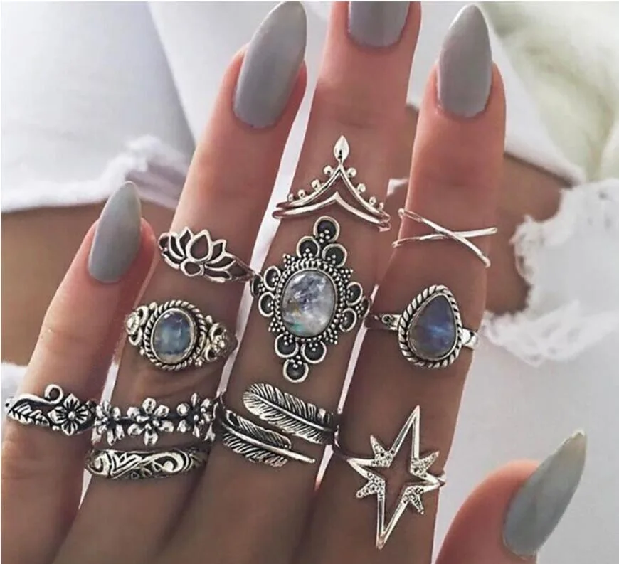 

KIKI 11 pcs/Set Knuckle Rings Set For Women Feather Crown Star Crystal Hollow Lotus Flower Cross Charm Midi Finger Ring (KR039), Antique gold,antique silver