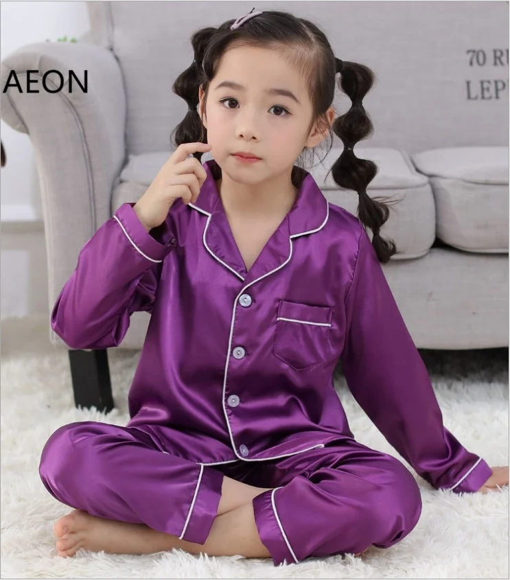 Children's Good Quality Silk Satin Pajamas Set Girls Satin Pajamas Not See Through
Children's Good Quality Silk Satin Pajamas Set Girls Satin Pajamas Not See Through