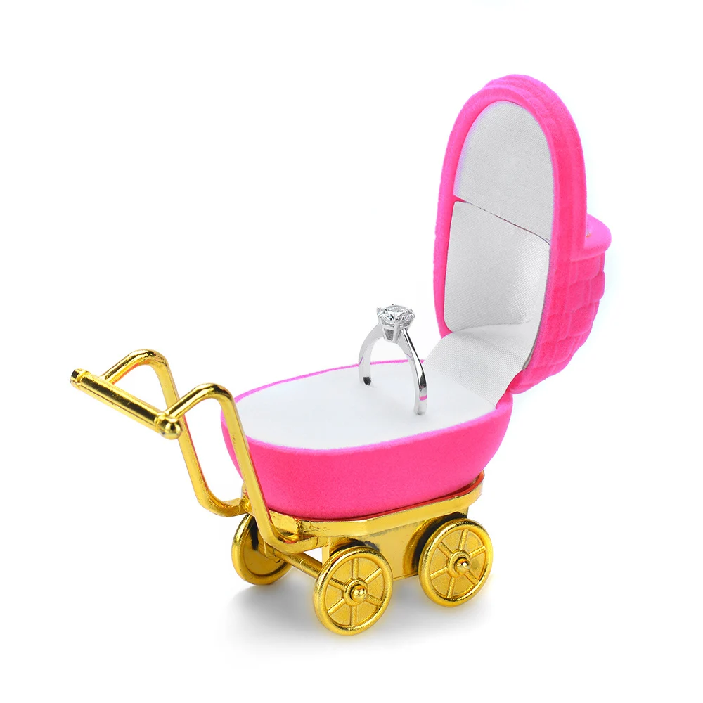 Hot selling small velvet baby car shape jewelry storage ring box, Any color is available
Hot selling small velvet baby car shape jewelry storage ring box, Any color is available