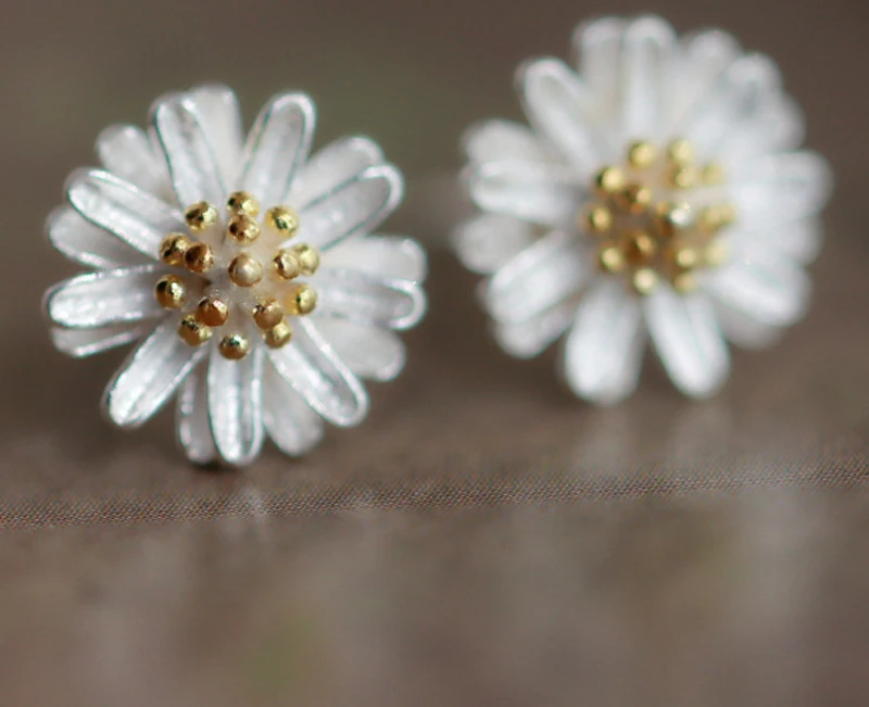 High Grade Temperament Daily Wear Girls Flower Small Stud Earring Korean Style Cute Silver Daisy Earrings For Women, Gold
High Grade Temperament Daily Wear Girls Flower Small Stud Earring Korean Style Cute Silver Daisy Earrings For Women, Gold
