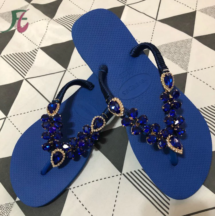2022 women sandals large size 10*10cm women flat summer shoes & high quality rhinestone decorative shoes metal buckle
2022 women sandals large size 10*10cm women flat summer shoes & high quality rhinestone decorative shoes metal buckle