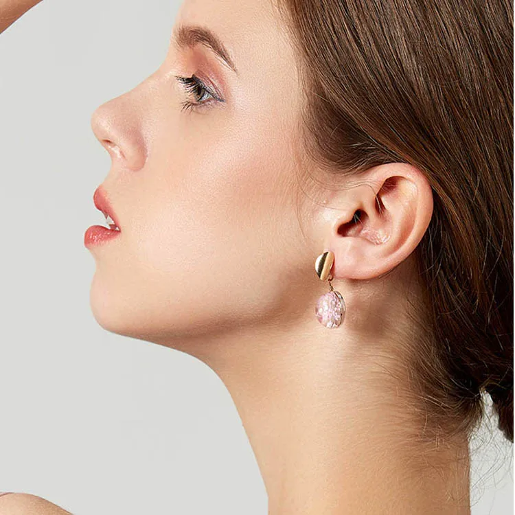 Clear Transparent Dried Glass Flower Jewelry Babysbreath Ball Earrings Gold Color Sequin Dangle Hanging Earrings for Women
Clear Transparent Dried Glass Flower Jewelry Babysbreath Ball Earrings Gold Color Sequin Dangle Hanging Earrings for Women