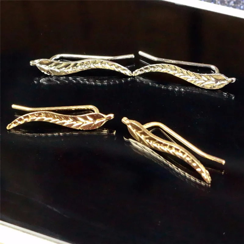 Vintage Jewelry Exquisite Gold Color Leaf Earrings Modern Beautiful Feather Stud Earrings for Women e02, Gold silver
Vintage Jewelry Exquisite Gold Color Leaf Earrings Modern Beautiful Feather Stud Earrings for Women e02, Gold silver