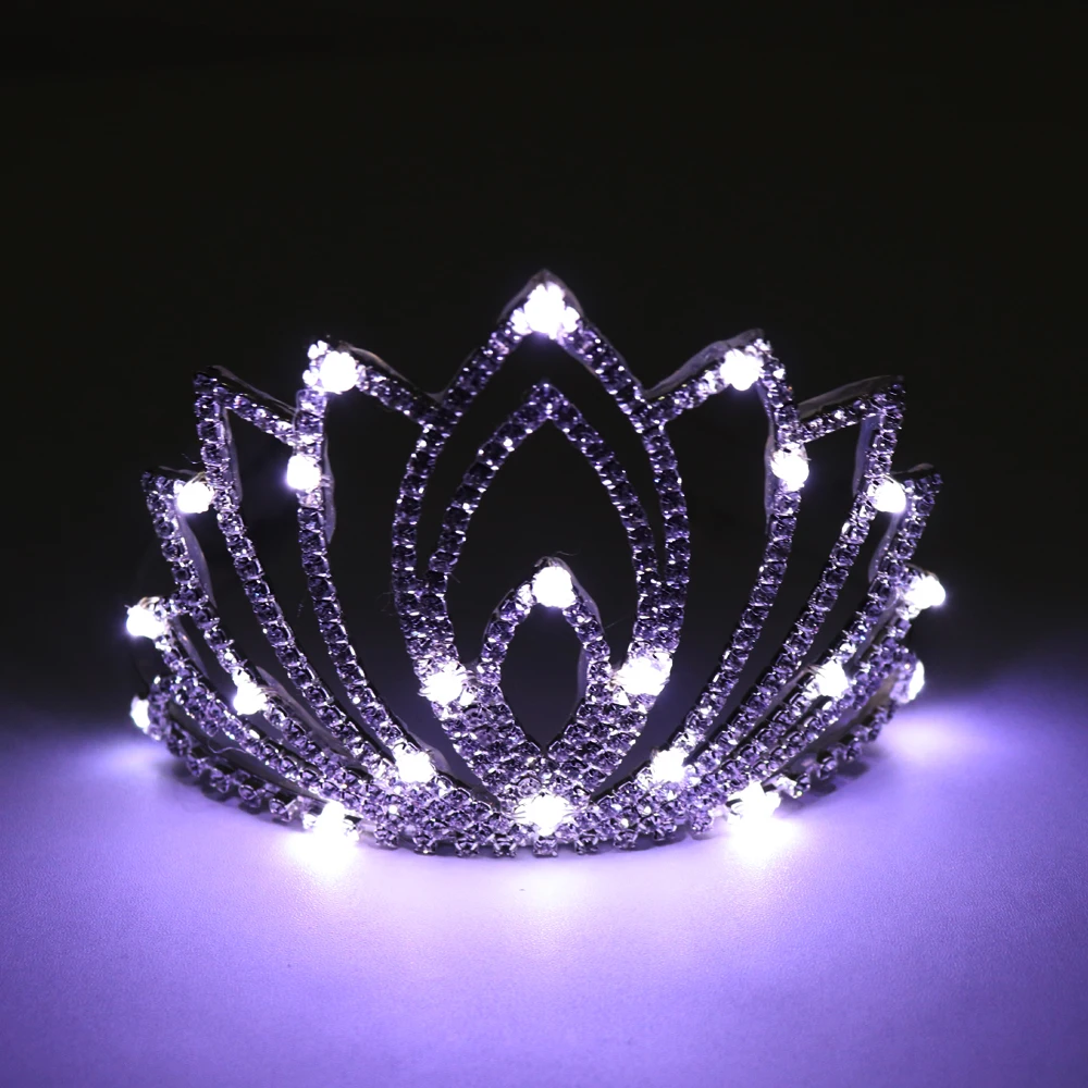 LED Crown Tiara Wedding Prom Blinking Hair Band LED Crown Headband Flashing Luminous Headwear Supplies, White
LED Crown Tiara Wedding Prom Blinking Hair Band LED Crown Headband Flashing Luminous Headwear Supplies, White