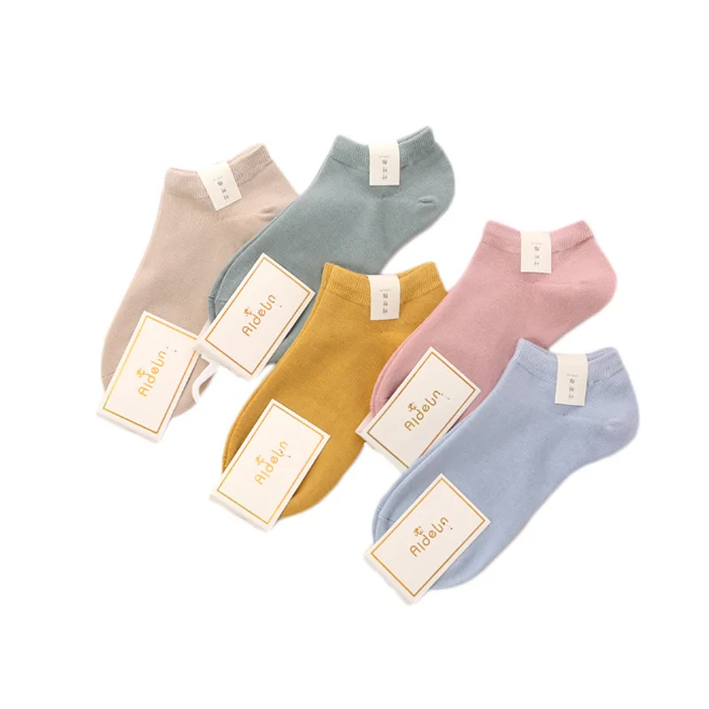 Custom logo high quality solid color low cut socks private label bamboo fiber socks for women
Custom logo high quality solid color low cut socks private label bamboo fiber socks for women