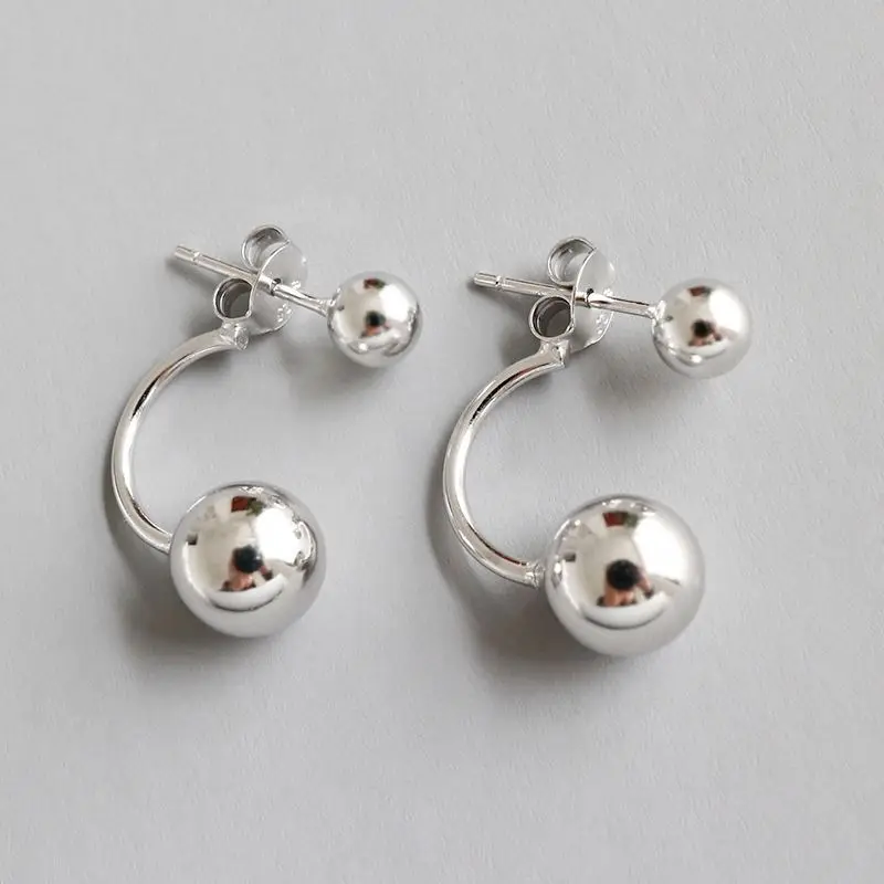 Korean S925 sterling silver fashion personality CHIC wind simple geometric smooth double ball earrings FSE153
Korean S925 sterling silver fashion personality CHIC wind simple geometric smooth double ball earrings FSE153
