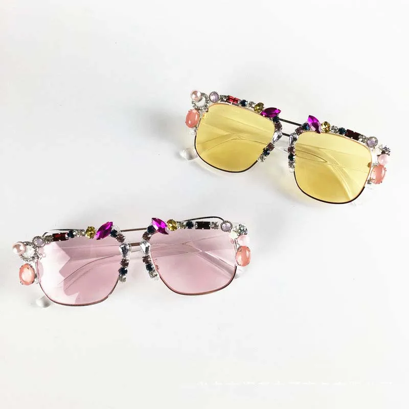 2019 wholesale Promotional Folding Sunglasses Colorful Sun Glasses LUXURY SUNGLASSES
2019 wholesale Promotional Folding Sunglasses Colorful Sun Glasses LUXURY SUNGLASSES