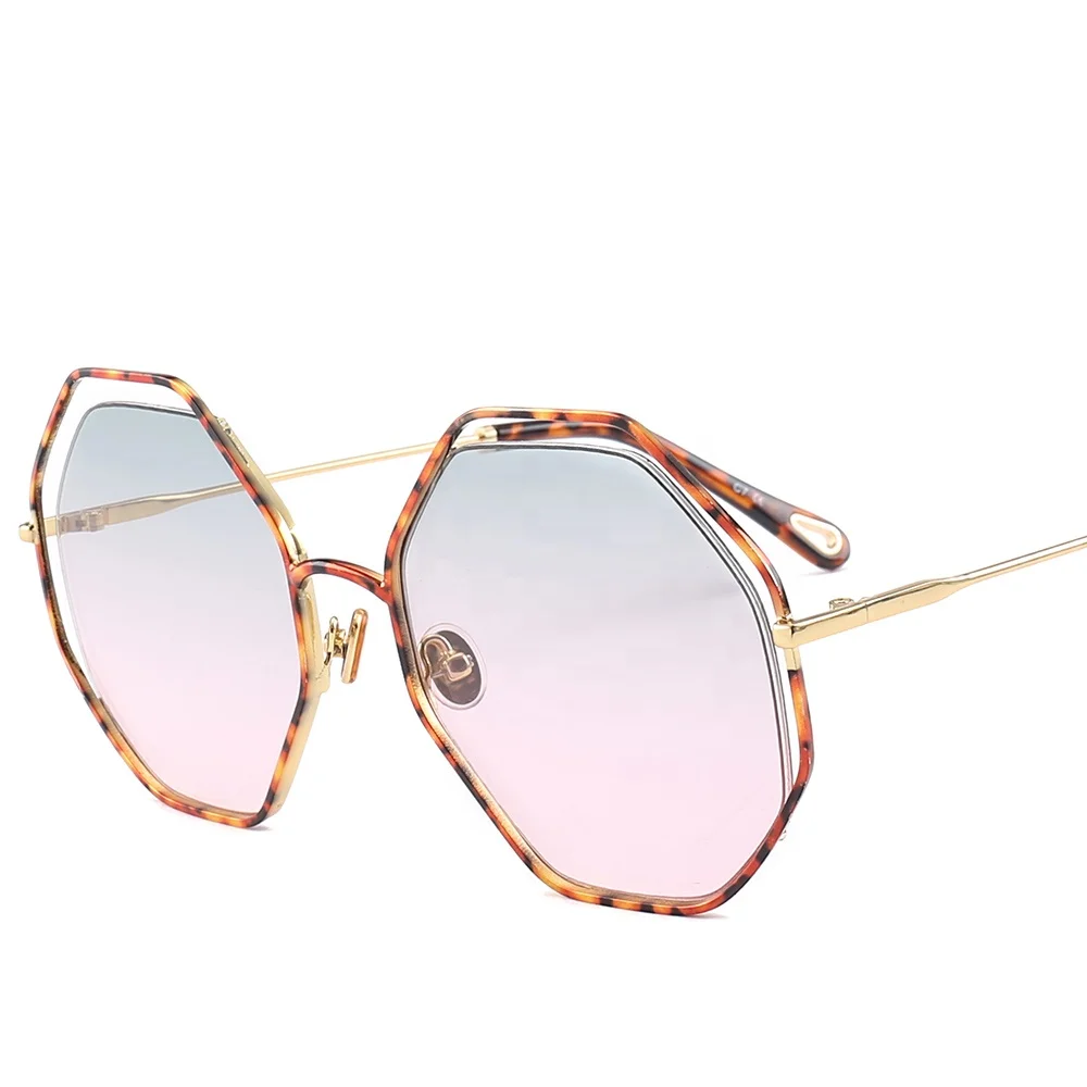 High quality irregular metal frame quadrilateral pink lens women sunglasses fashion style in USA and Europe
High quality irregular metal frame quadrilateral pink lens women sunglasses fashion style in USA and Europe