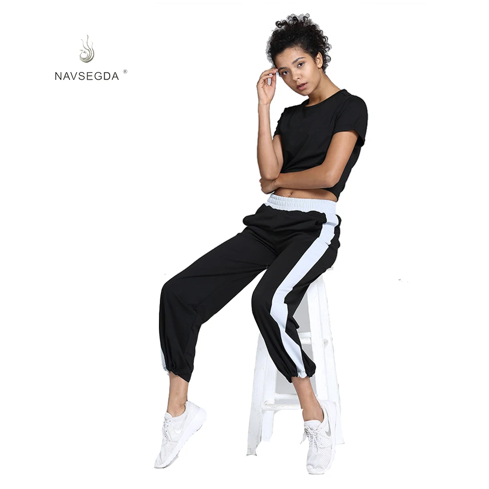 2019 hot fitness & yoga quick dry fitness clothing women loose gym wear girl's two-piece yoga wear, Green,light green,light purple,black,white,light red
2019 hot fitness & yoga quick dry fitness clothing women loose gym wear girl's two-piece yoga wear, Green,light green,light purple,black,white,light red